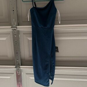 Lulu's Navy Midi Dress